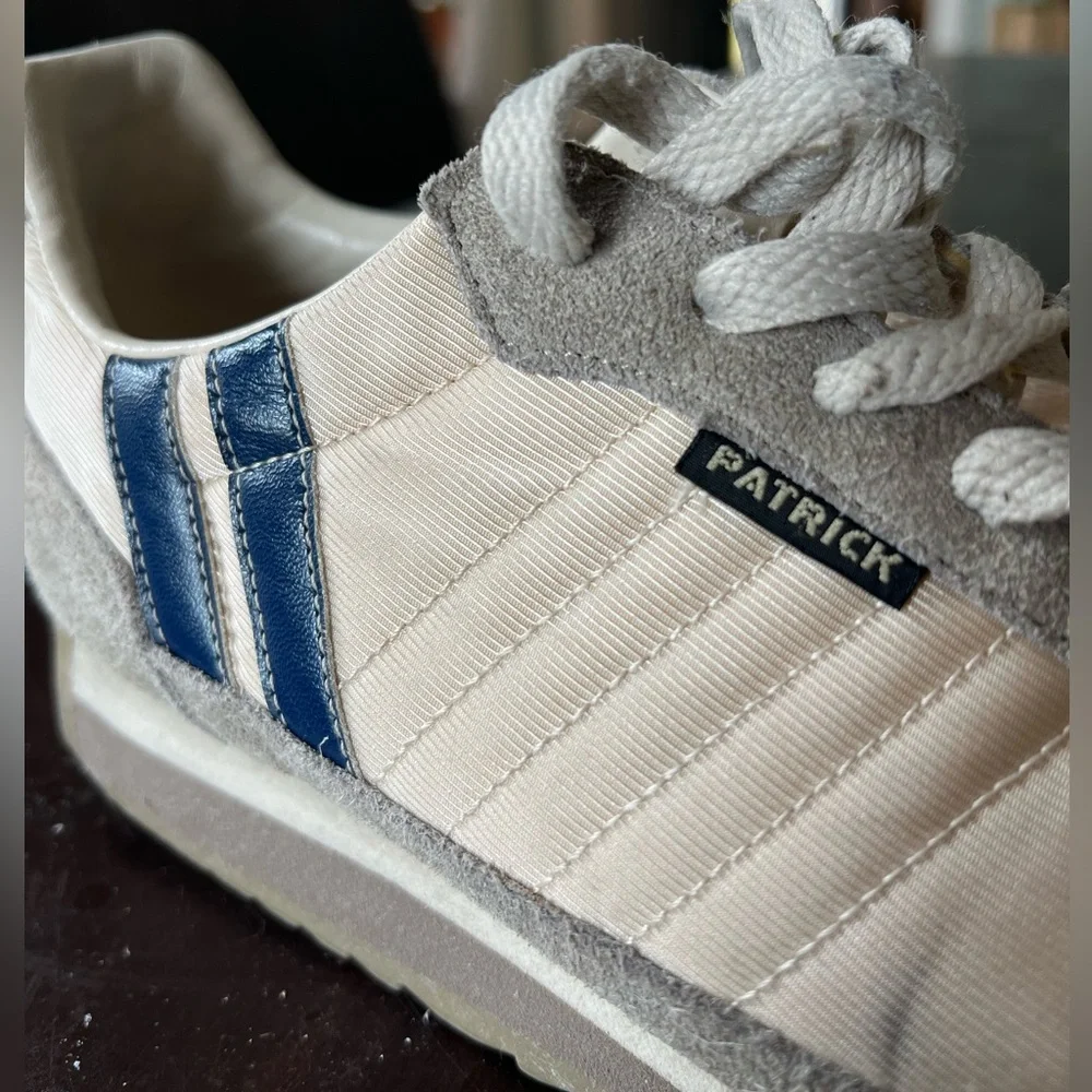 Patrick Marathon unisex size 41 sneakers,‎ Men’s 8, Blue and Cream